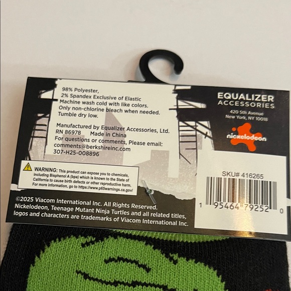 Teenage Mutant Ninja Turtles Black and Green Crew Socks NWT - Picture 7 of 8